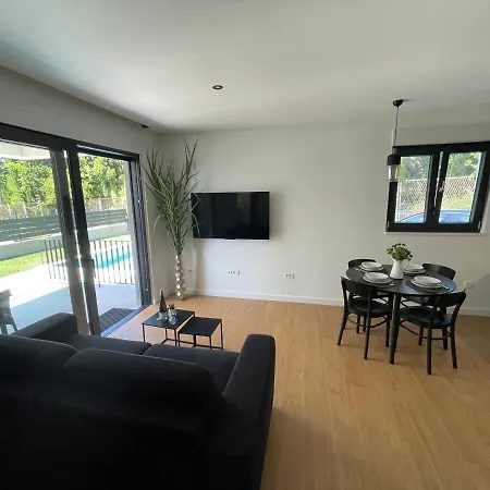 Апартаменты P Palace Maisonette With Private Pool
